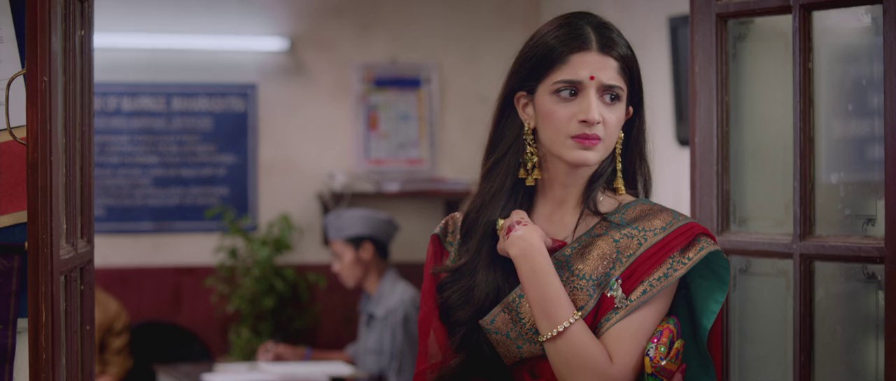 Sanam Teri Kasam (2016) BluRay Hindi 720p x264 AVC AAC 2.0 ESub.mkv.0002